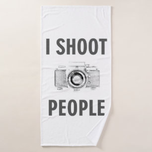 shoot people funny text photo camera photographer bath towel