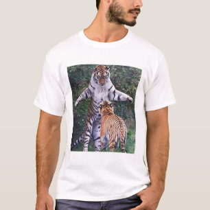 Shop for the perfect tiger gift! T-Shirt