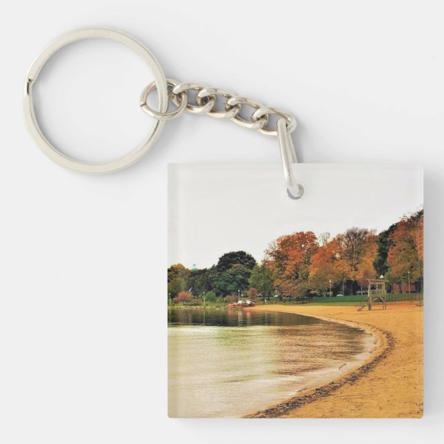 Shorefront of Lake Geneva, Wisconsin Key Ring (Front)