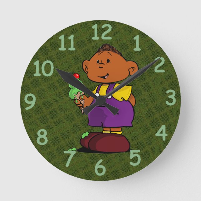 Short Sleevez Round Clock (Front)