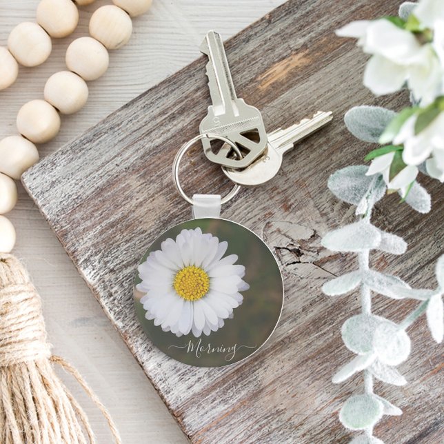 Shot of white flower keychain. keychain (Creator Uploaded)