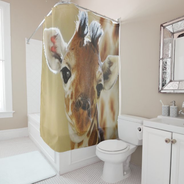 Shower Curtain Giraffe (In Situ)