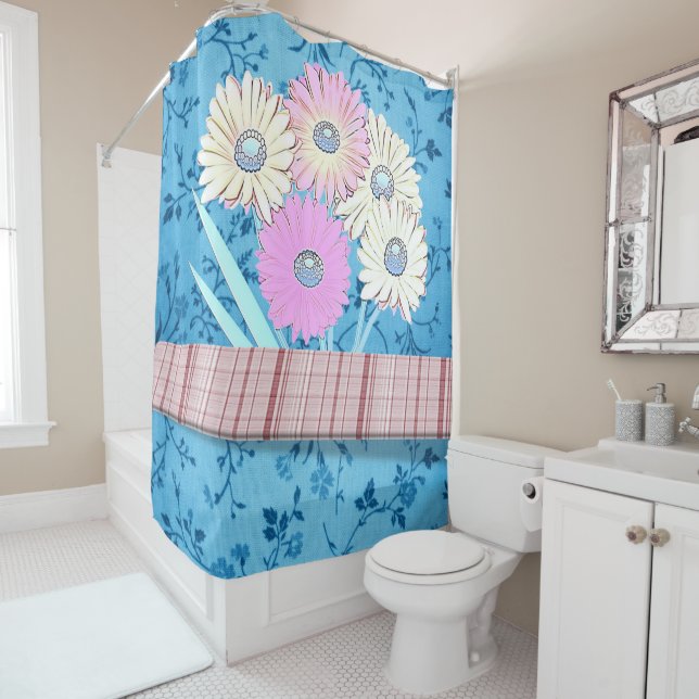 Shower Curtain Plaid (In Situ)