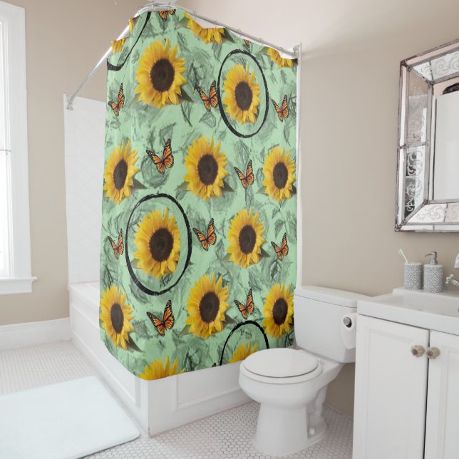 Shower curtain sunflowers (In Situ)