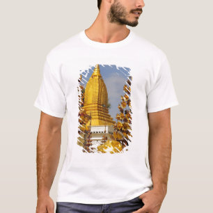 Shwe Zigon Pagoda complex in Bagan (Pagan), T-Shirt
