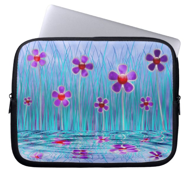 Shy Daisies Laptop Sleeve (Front)