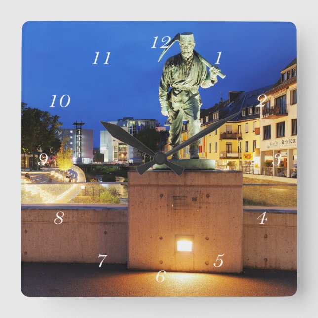 Siegen Bergmann Henner am Siegufer Square Wall Clock (Front)