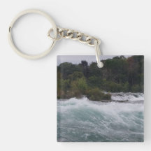 Sightseeing at Niagara Falls