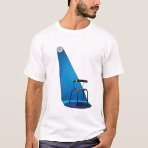 Signification de l'horloge et de la chaise T-Shirt