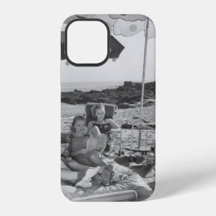 Silence is goldenbeach, vintage, retro, book, peop iPhone 12 case