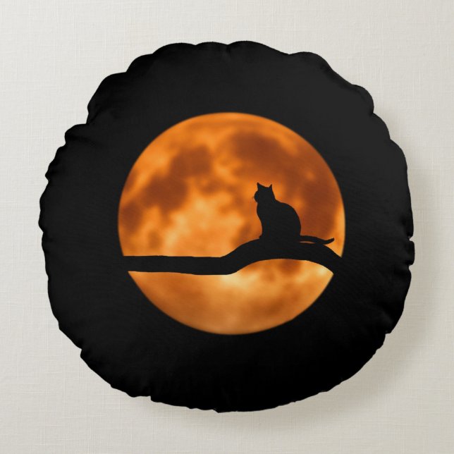 Silhouette of a Black Cat in a Tree Round Cushion (Front)