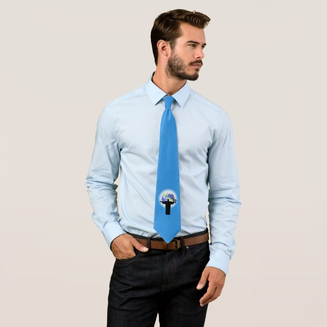 Silhouette with a cross tie (In Situ)