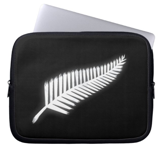 Silver Fern NZ Emblem for Patriotic Kiwis Laptop Sleeve (Front)