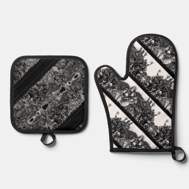 Silver Quilted Heat Protection, Oven Mitt & Pot Ho Holder Set (Front)