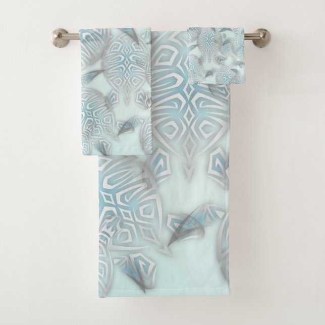Silver Sea Turtles Purple Pattern Bath Towel Set (Insitu)