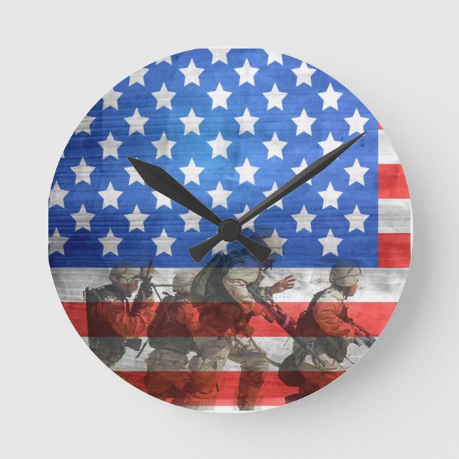 Simple and Colourful Soldiers and American Flag Round Clock (Front)