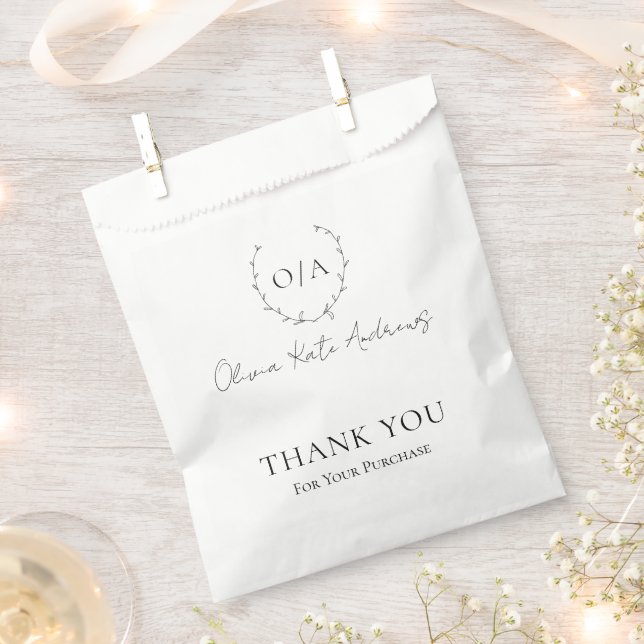 Simple Classic Monogram Wreath Elegant Favour Bag (Clipped)