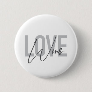 Simple, cool, urban, trendy, modern Love Wins 6 Cm Round Badge
