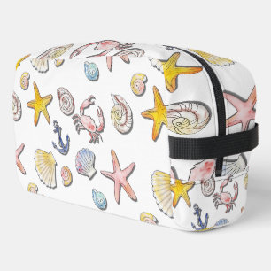 Simple Cute Beach Design  Dopp Kit