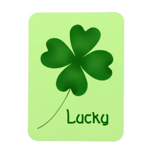 Simple cute shamrock magnet