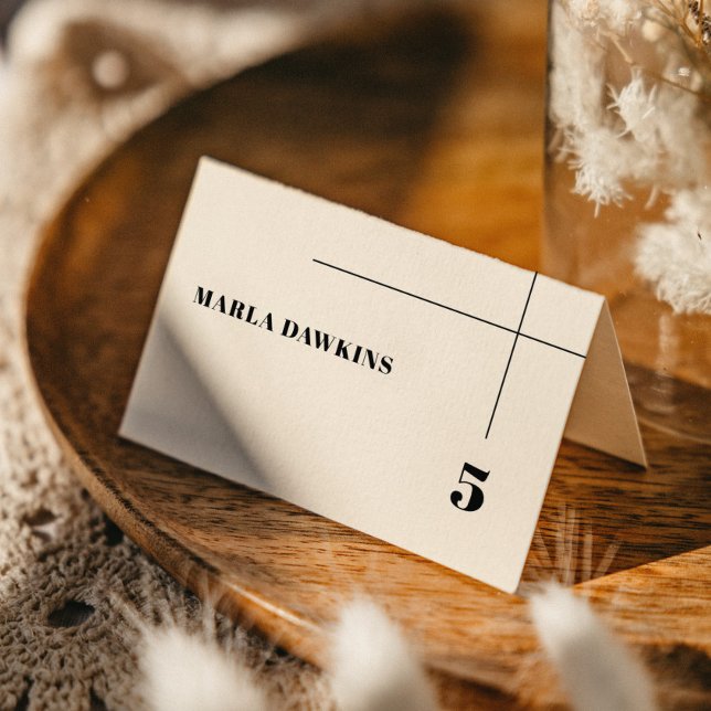 Simple elegant & chic wedding place card (Creator Uploaded)