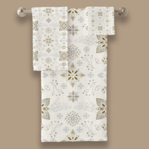 Simple Elegant Gold Folk Tile Pattern Bath Towel Set