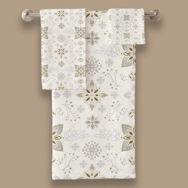 Simple Elegant Gold Folk Tile Pattern Bath Towel Set (Creator Uploaded)