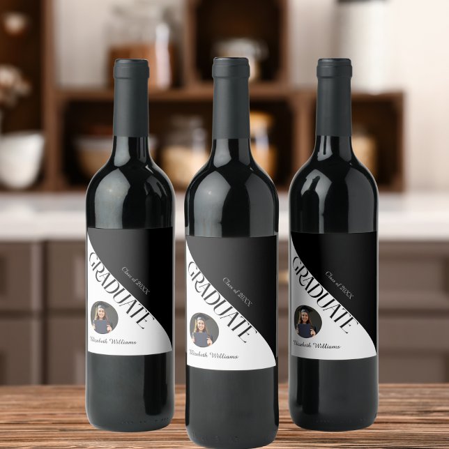 Simple Graduation Black and White Wine Label (Creator Uploaded)