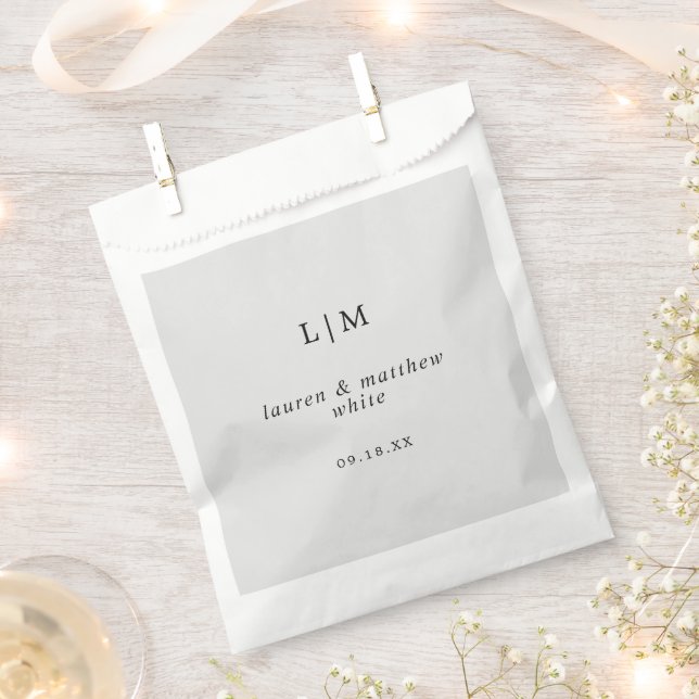 Simple Light Grey Monogram Elegant Wedding Favour Bag (Clipped)