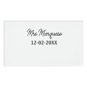 simple minimal monogram mrs Mr name date year Thro Tag