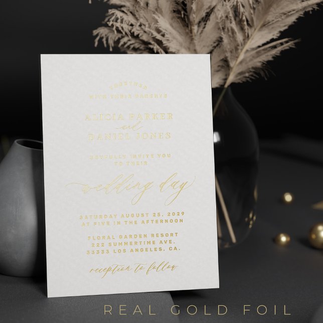 Simple minimalist white and gold elegant wedding (Creator Uploaded)