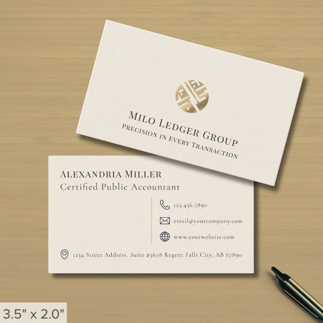 Simple Modern Luxury Business Card (Creator Uploaded)