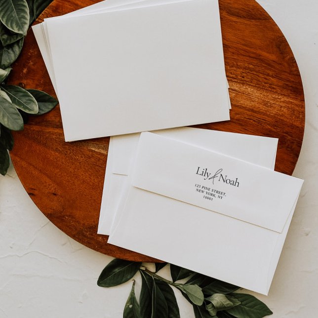 Simple Modern Minimal White Wedding Envelope (Simple Modern Minimal White Wedding Envelope)