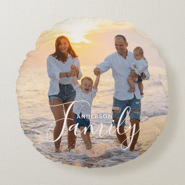 Simple Modern Photo Template Custom Family Name Round Cushion (Front)