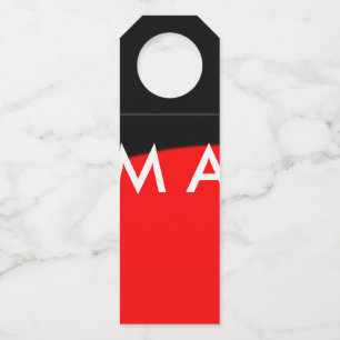 Simple monogram add your name letter man minimal t bottle tag