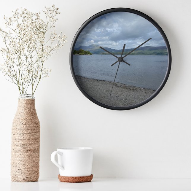 Simple One Photo Personalised Clock (Creator Uploaded)