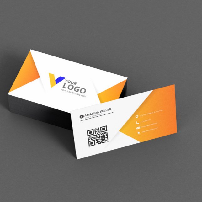 Simple Orange Elegant Business Card (Creator Uploaded)