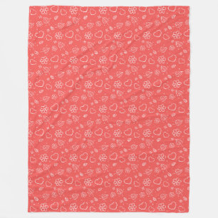 Simple Outlined Hearts and Leaves Fleece Blanket