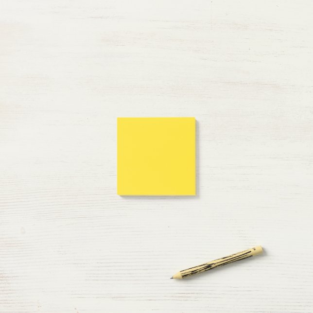 Simple Plain Yellow Post-it Notes (On Desk)