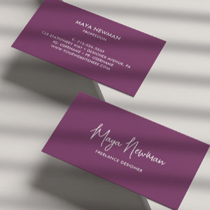 SIMPLE PURPLE PLUM SIGNATURE NAME PROFESSIONAL BUSINESS CARD