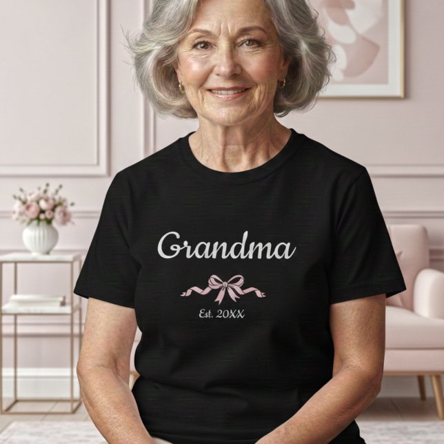Simple Script Grandma Est. Year Pink Bow  T-Shirt (Creator Uploaded)