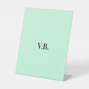 Simple solid colour add name text monogram pedestal sign