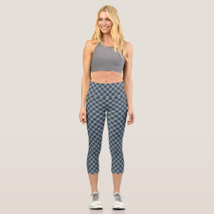 Simple tartan pattern in light blue capri leggings