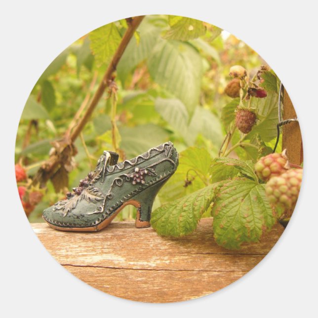 Simple Things Classic Round Sticker (Front)