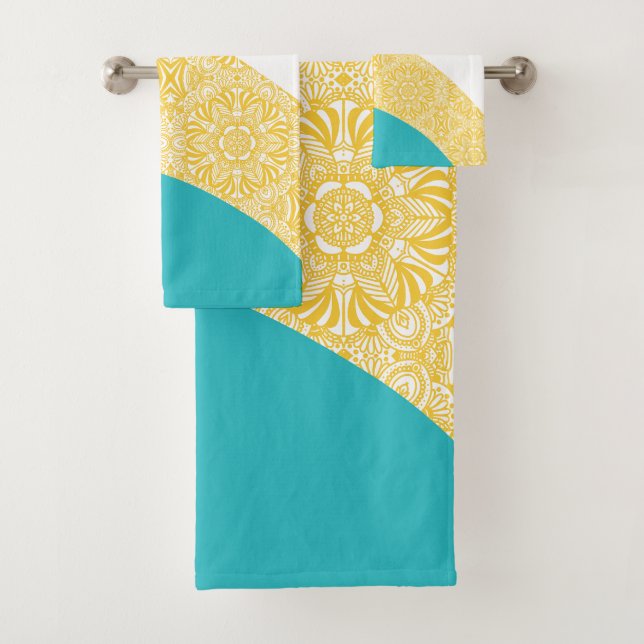 Simple Waves - Floral Pattern Turquoise and Yellow Bath Towel Set (Insitu)