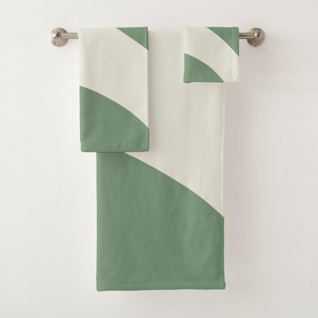 Simple Waves in Green Bath Towel Set (Insitu)