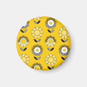 Simple Yellow Folk Floral Pattern Magnet