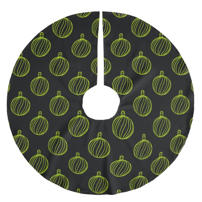 Simply Christmas Collection - Bauble Brushed Polyester Tree Skirt (Front)