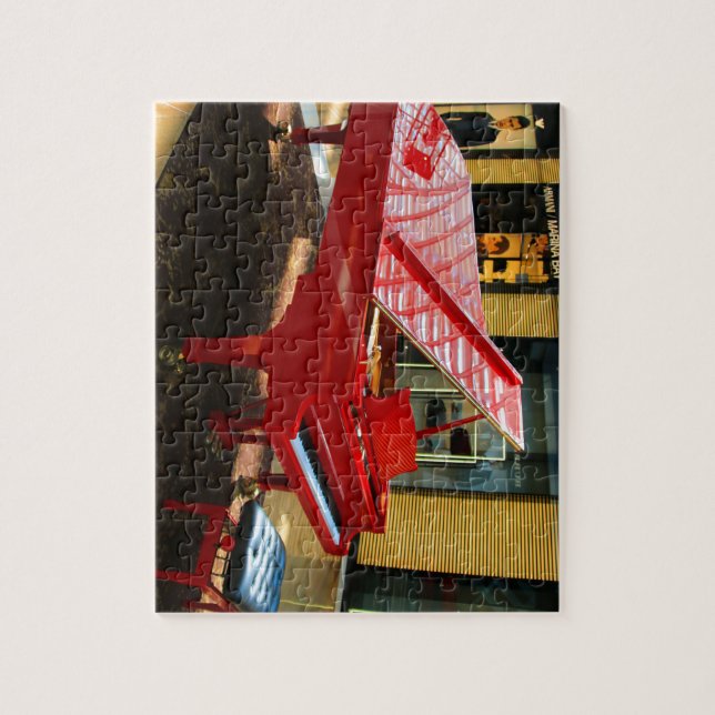 Simply red: grand piano jigsaw puzzle (Vertical)