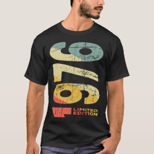 Since 1976 Year 1976 Birth Vintage Aesthetic 1976  T-Shirt